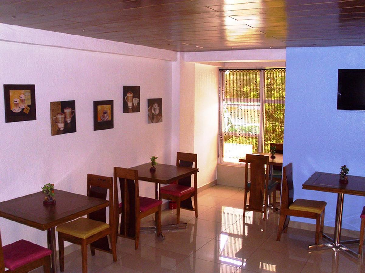Citi Hotel Hilongos Esterno foto